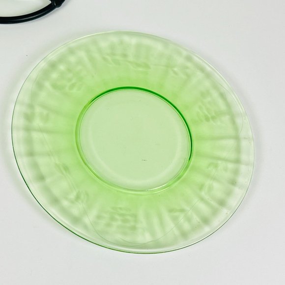 Vintage 2 Uranium Glass Green Depression Etched Floral Luncheon 8" Salad Plate - Picture 3 of 7